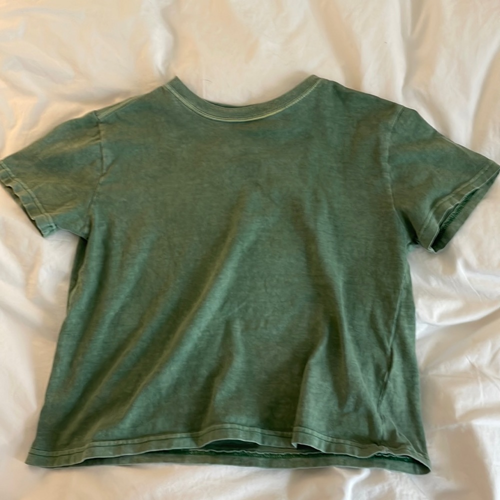 Green crop top shirt size small